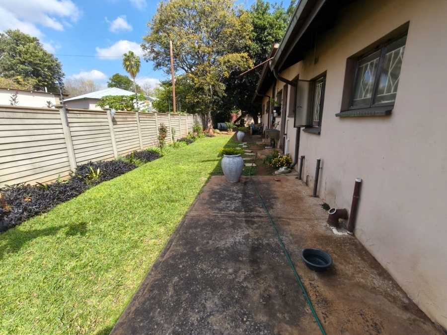 3 Bedroom Property for Sale in Rustenburg Central North West